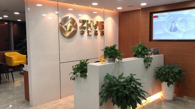 80后创业经营故事全集,80后白手起家的创业传奇故事