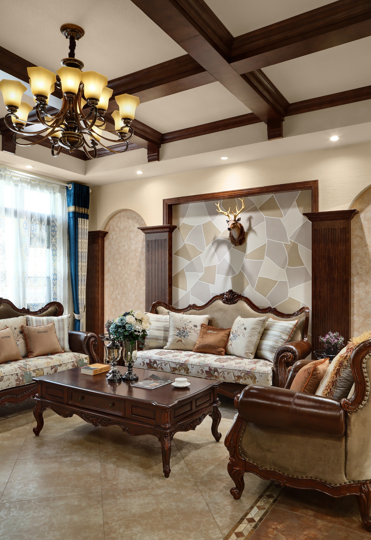 这才叫全实木定制！夫妻俩花95万共筑250㎡美式豪宅，高雅贵气！