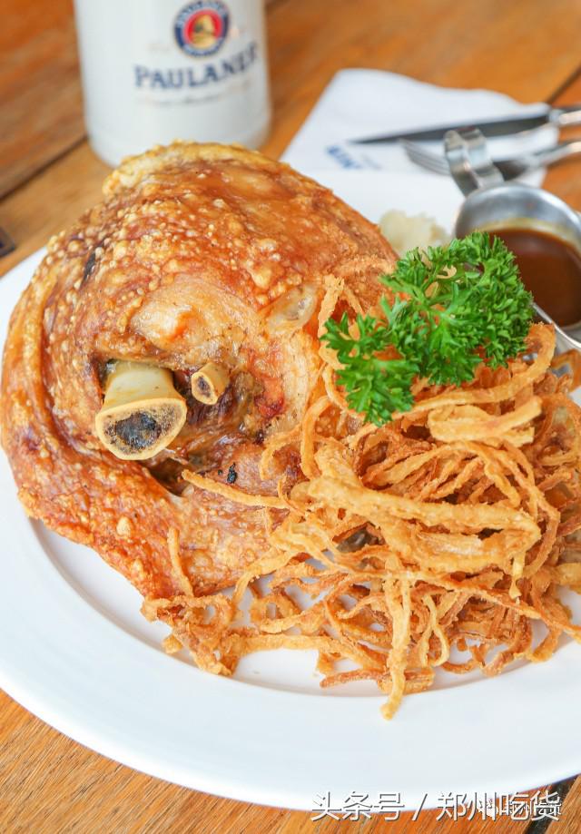 爽爆了!CBD如意湖畔世界杯免费看!啤酒、音乐一个不能少!