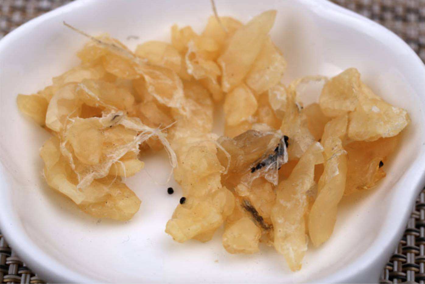 中药零食吃错不补身反伤身,中药小零食你吃对了吗