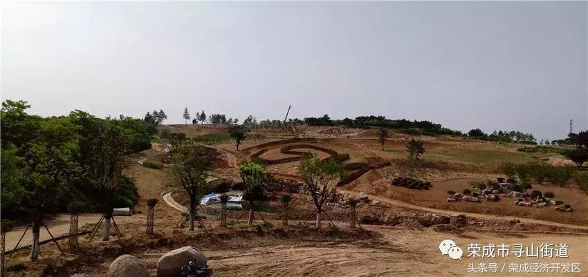 现代农业休闲旅游基地——金苹果欢乐世界落户寻山