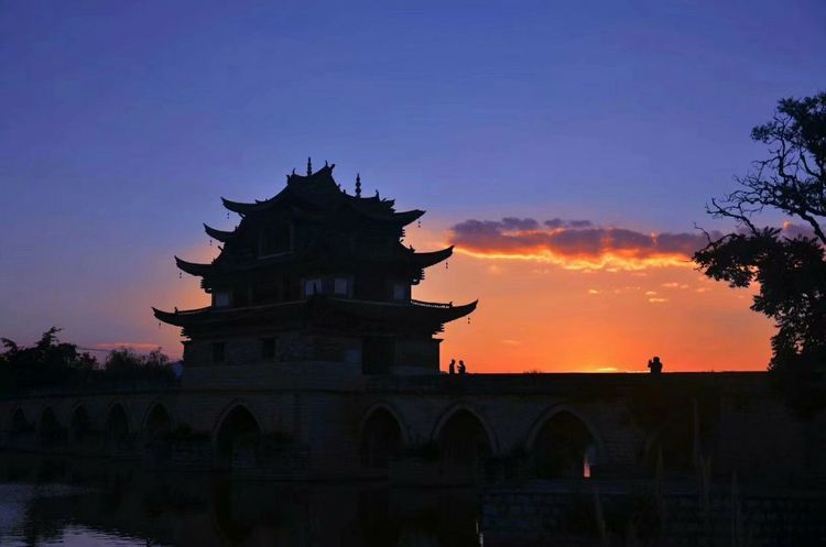 安逸的小镇推荐,安逸的小县城