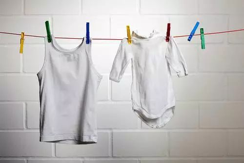 教你小窍门让衣服速干,冬季衣服速干小妙招