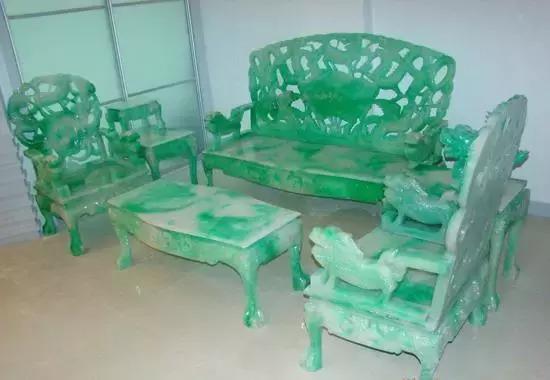 金碧辉煌的具体情形,什么叫金碧辉煌