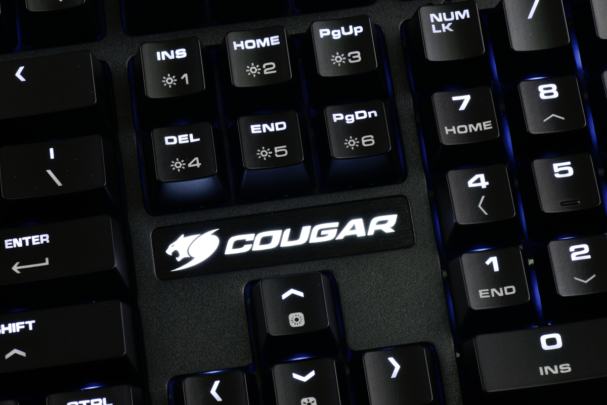 骨伽cougar600k机械键盘,德国Cherry机械键盘红轴经典之作