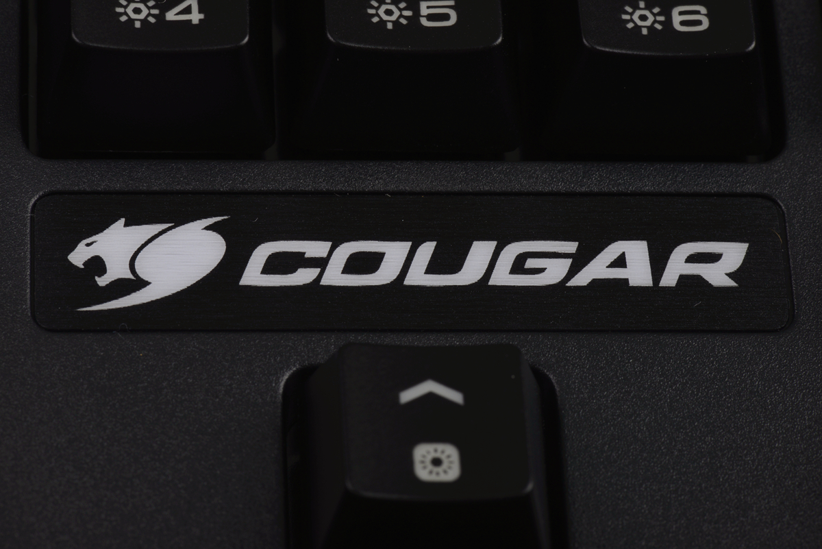 骨伽cougar600k机械键盘,德国Cherry机械键盘红轴经典之作