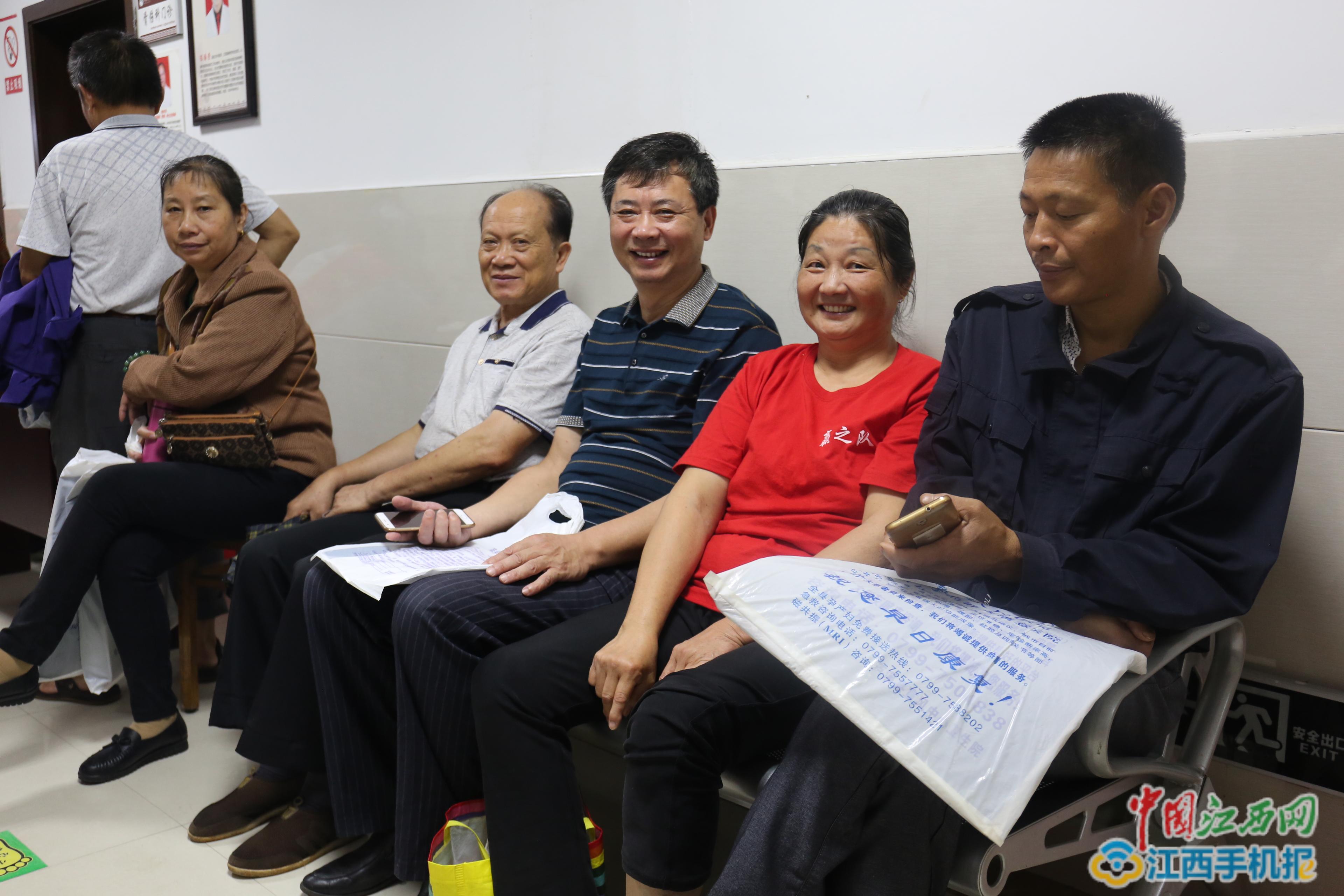 县医疗专家团义诊,中医专家组团义诊