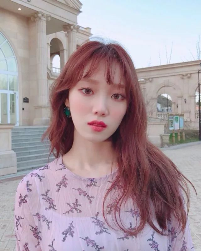 褐眼女孩完整版,褐眼女孩中文版