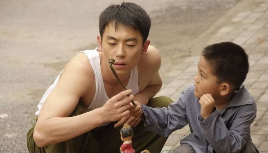 朱亚文行走的荷尔蒙走路慢动作,朱亚文行走的荷尔蒙痞帅