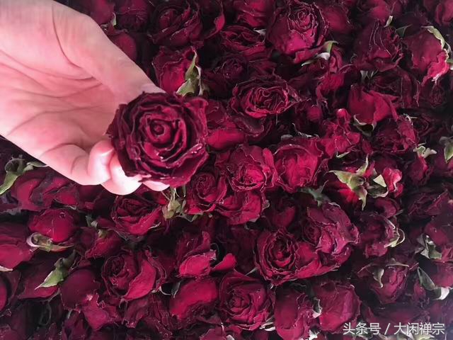 云南a级玫瑰花茶,云南大理顶级冻干墨红玫瑰