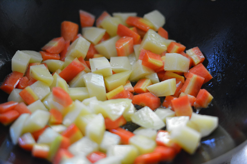 熬夜看球赛零食,熬夜看球赛饿了建议吃点水果