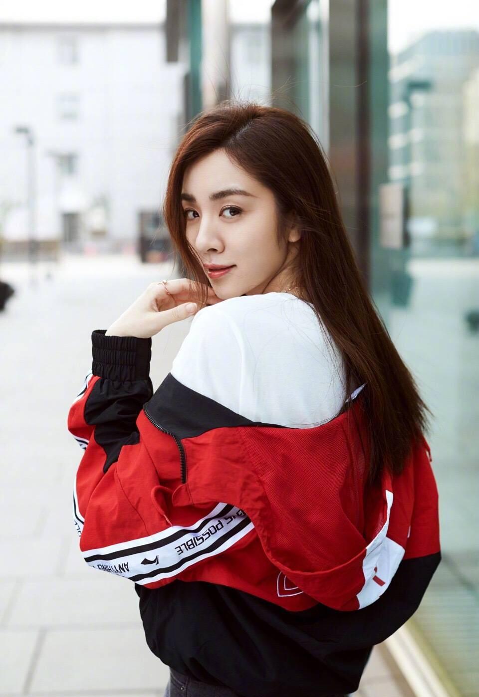 郑恺新恋情曝光？陈赫无意说漏嘴，网友：比之前那位好多了！