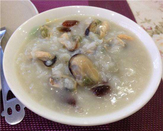 上火长痘痘吃啥药降火解毒,热气上火的痘痘该怎么消除