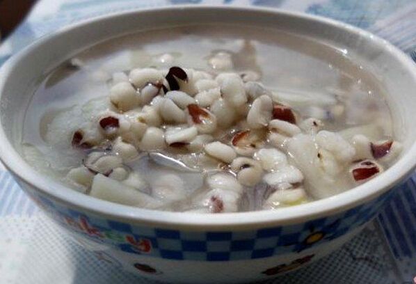 上火长痘痘吃啥药降火解毒,热气上火的痘痘该怎么消除