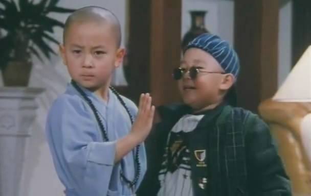 周星驰纪念吴孟达新片,周星驰吴孟达昔日的搭档