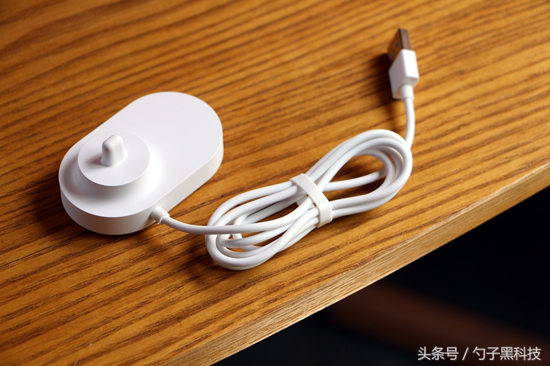 每分钟震动31000次!小米新品爆款仅售99元再显价格“屠夫”?!