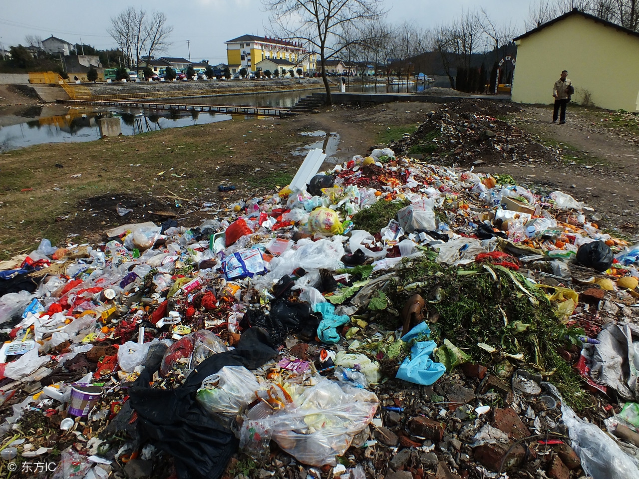 农村猪圈污染环境的建议,农村环境污染严重如何解决