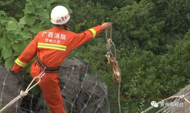 贺州20岁男子2次轻生,广西一男子跳桥轻生