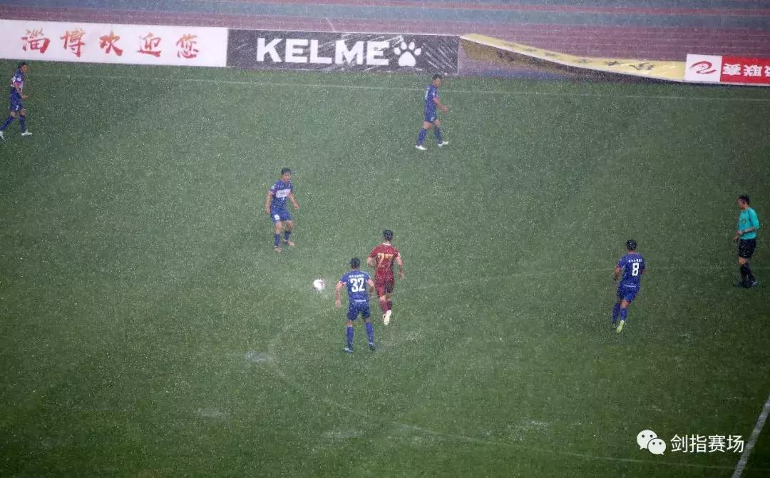 「图集」雨中狂胜!“雨神”淄博星期天5:0沈阳东进联赛首次连胜