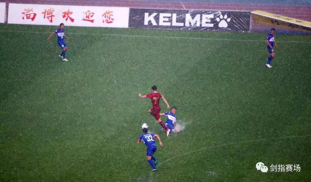 「图集」雨中狂胜!“雨神”淄博星期天5:0沈阳东进联赛首次连胜