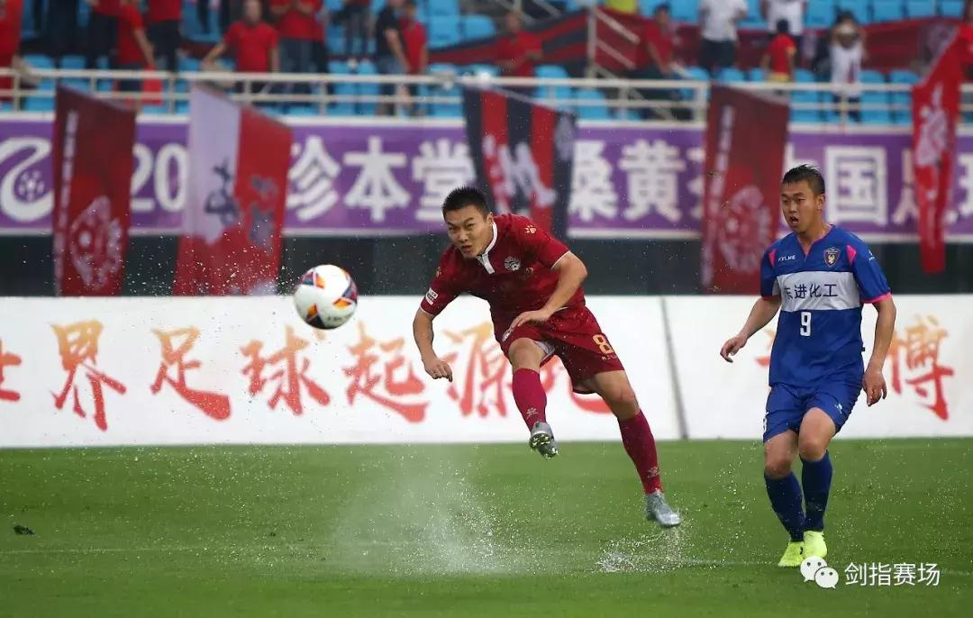 「图集」雨中狂胜!“雨神”淄博星期天5:0沈阳东进联赛首次连胜