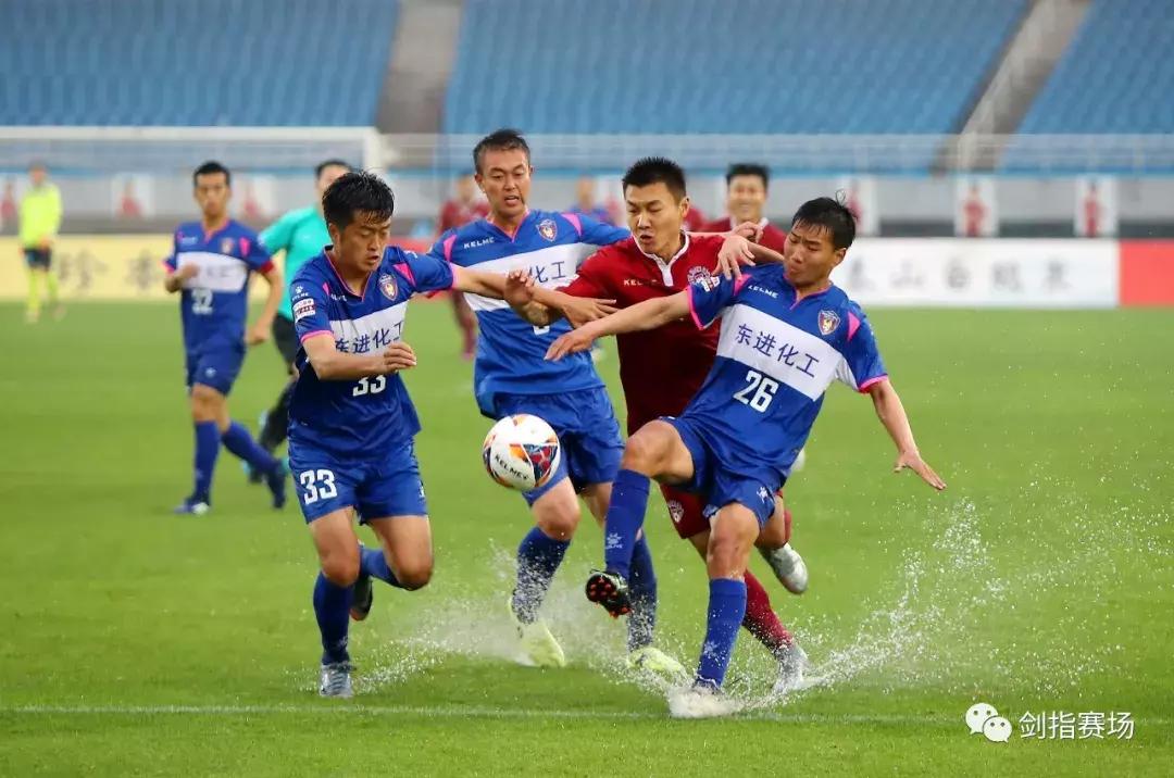 「图集」雨中狂胜!“雨神”淄博星期天5:0沈阳东进联赛首次连胜