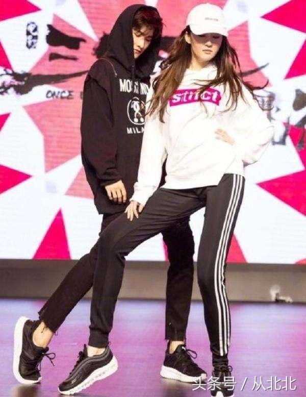 著名男演员杨洋舞蹈,有舞蹈科班出身的男明星杨洋