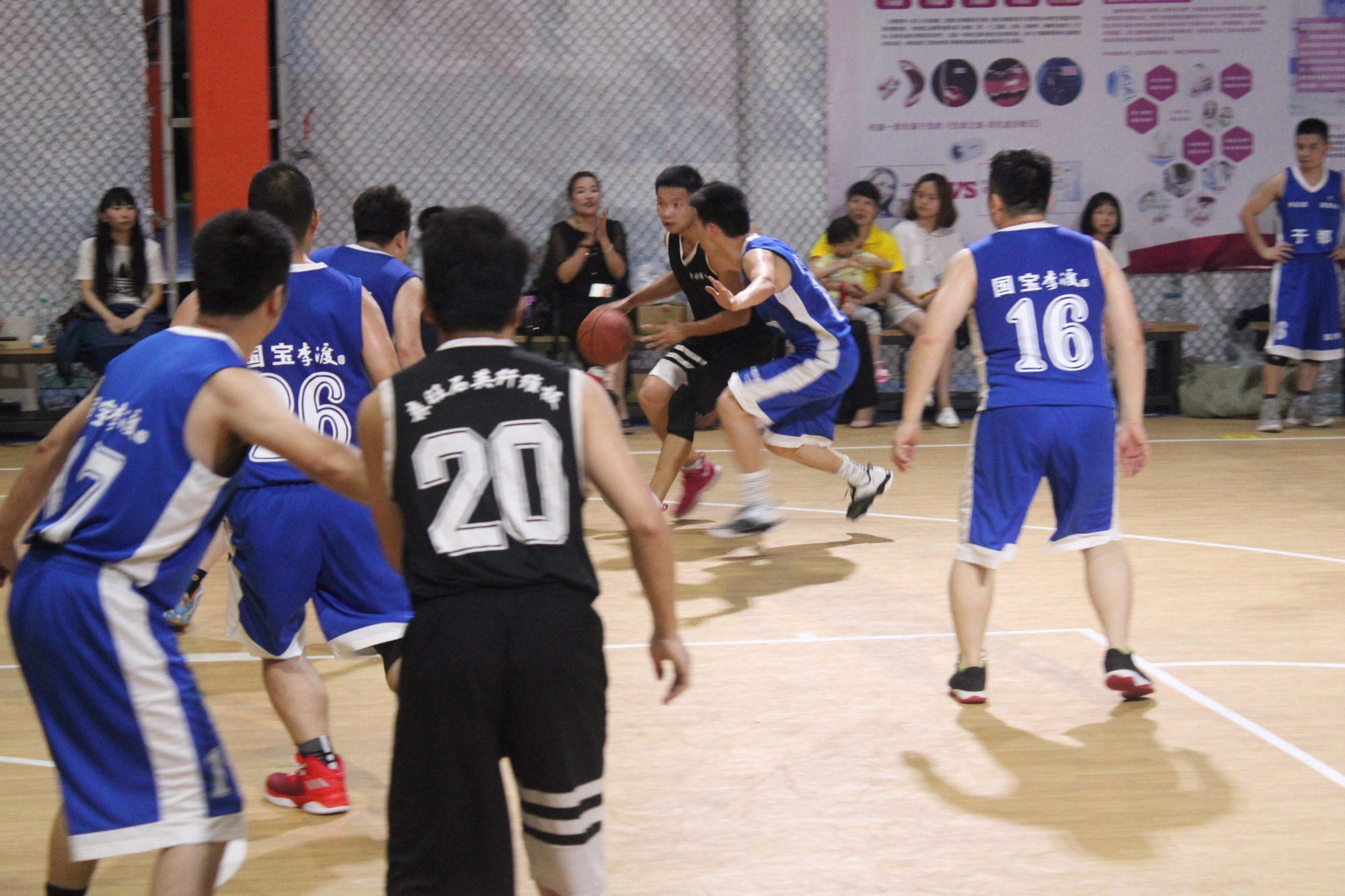 江西篮球联赛抚州对赣州,南昌赣州商会篮球联赛