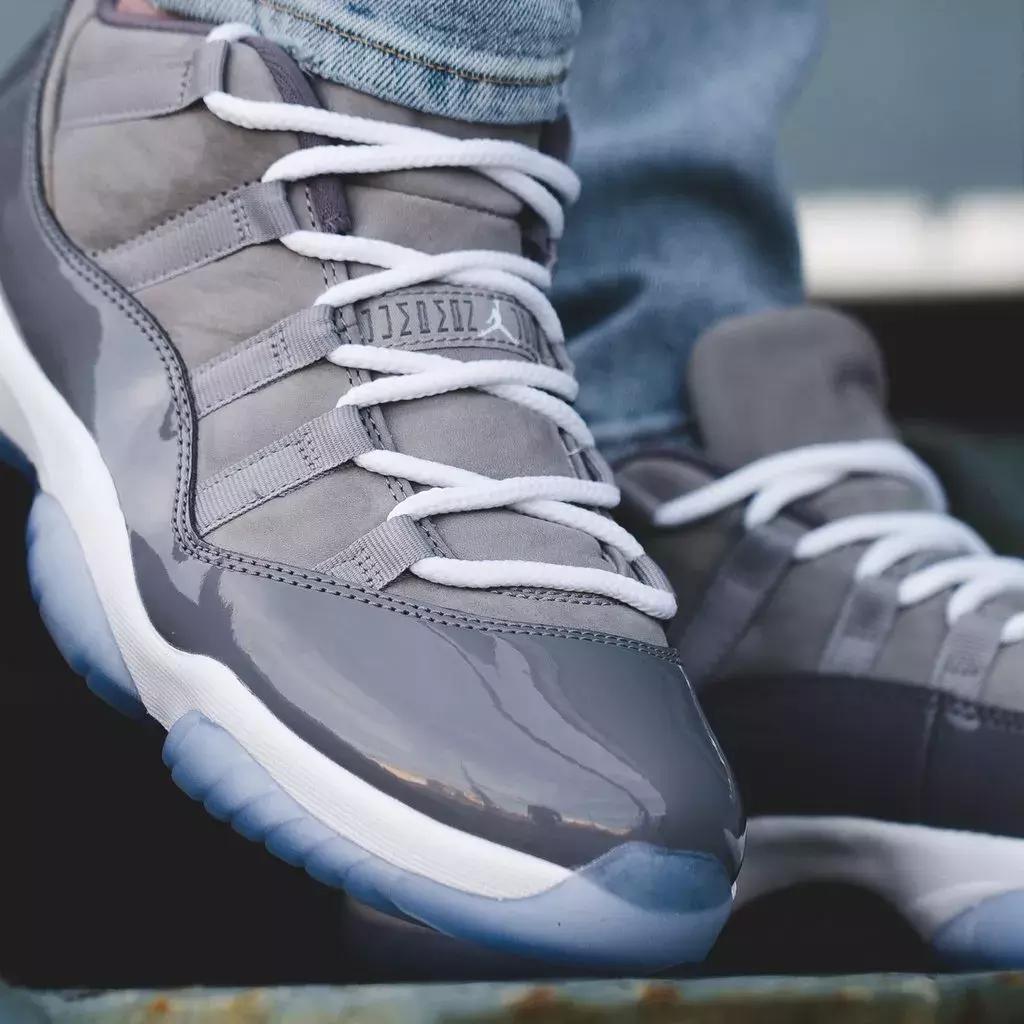 上个月发售的19双人气球鞋中，哪些的价格还没起飞？