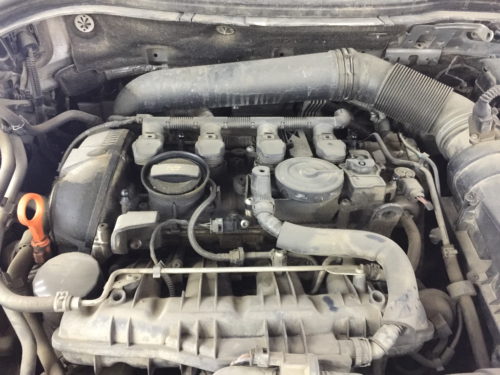 迈腾5万公里保养需要换防冻液吗,迈腾二次保养都需要换什么