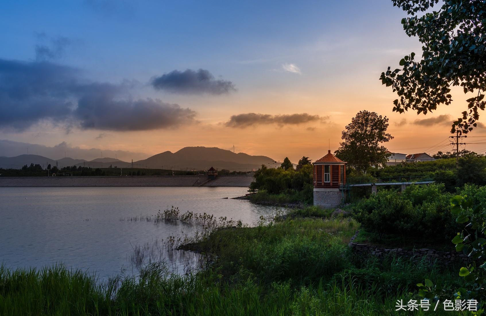 佳能rf100400和100500,佳能最新款镜头推荐哪款