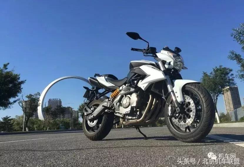 贝纳利黄龙600车评,21款黄龙600最新视频