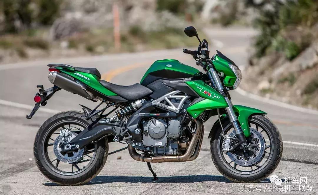 贝纳利黄龙600车评,21款黄龙600最新视频