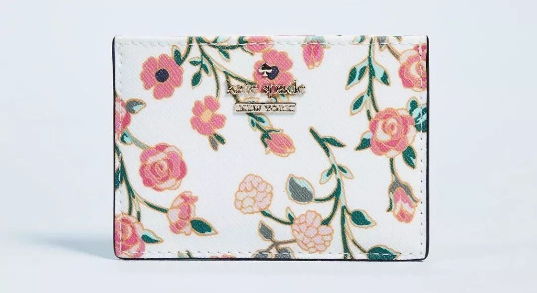 10件放在包包里的必备好物,旅行包包必备好物