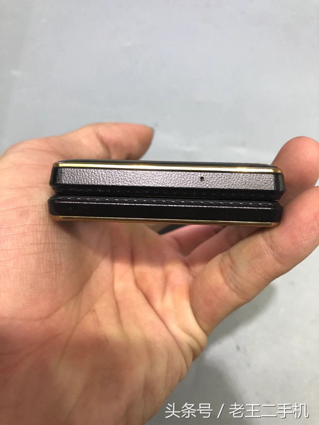 三星翻盖手机值得不值得买,三星翻盖手机哪款性价比高