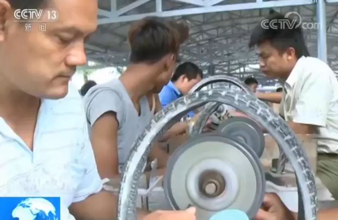 翡翠居然“掉色”、行家也会“走眼”……记者揭秘缅甸翡翠造假