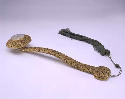 古人挠痒神器，一柄在握，岁美人和