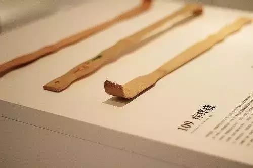 古人挠痒神器，一柄在握，岁美人和