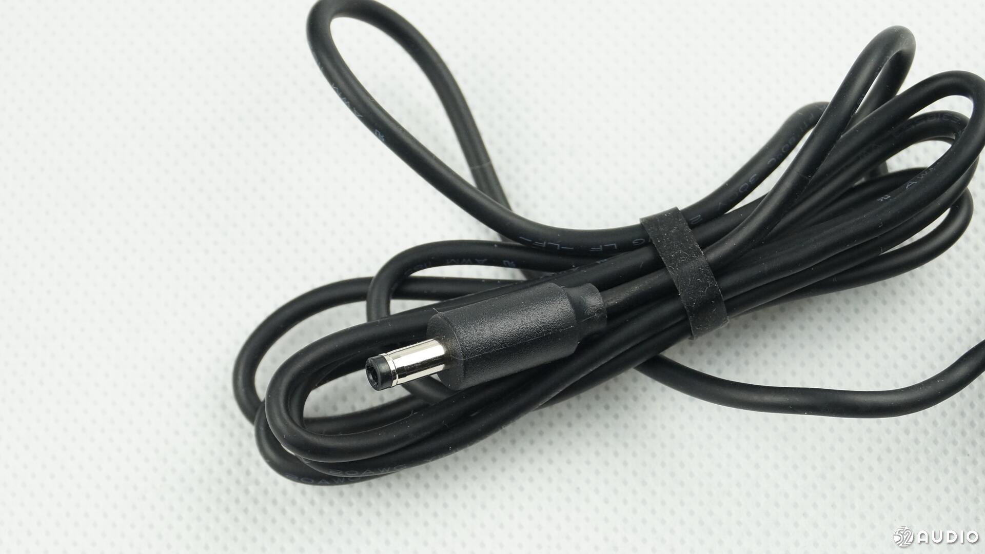 天猫精灵智能音箱boom拆解,天猫精灵智能音箱x3和X6对比