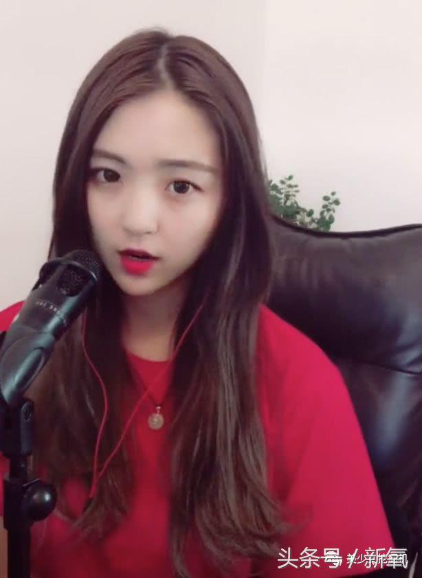 鼻子里放倒三角假体的超模就是牛头梗本梗啊！