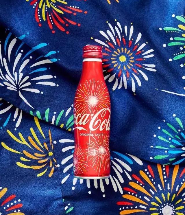 日本可口可乐樱花味,试喝日本樱花味可乐