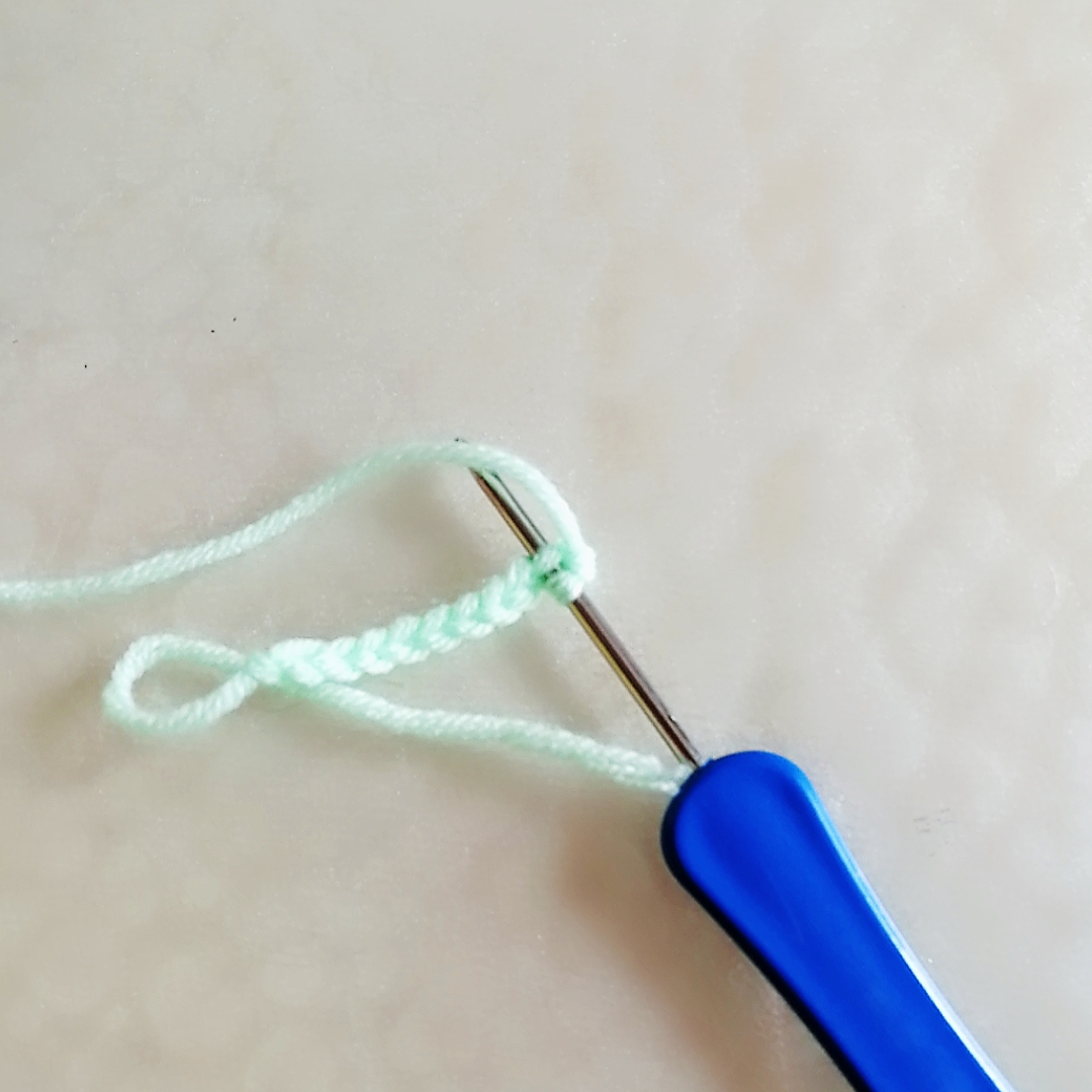 一朵玫瑰花可以做什么装饰品,手把手教你钩玫瑰花