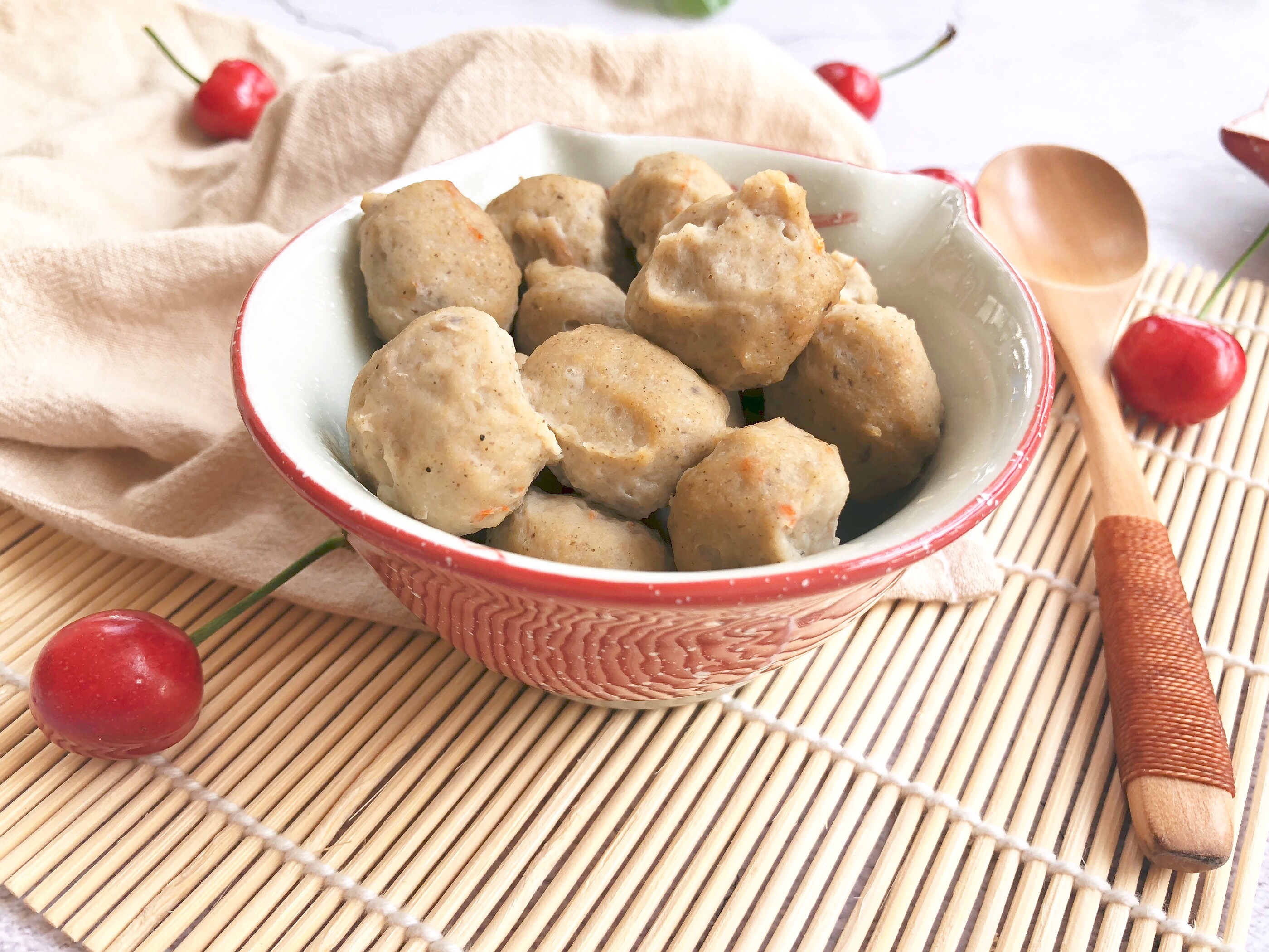 香菇和虾丸一起煮可以吗,香菇虾丸能给宝宝吃吗