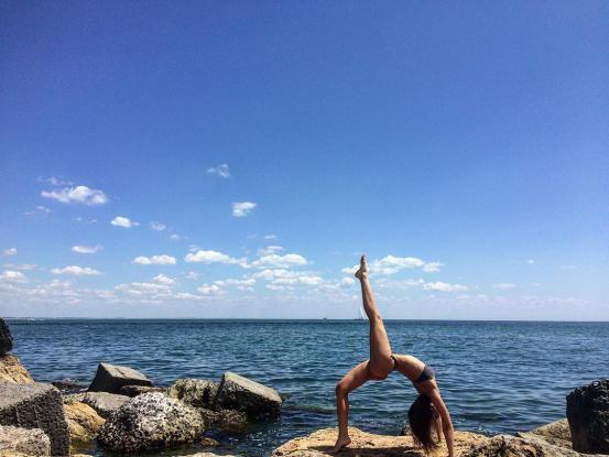 每日一练基本拉筋运动,十大拉筋动作健体强身