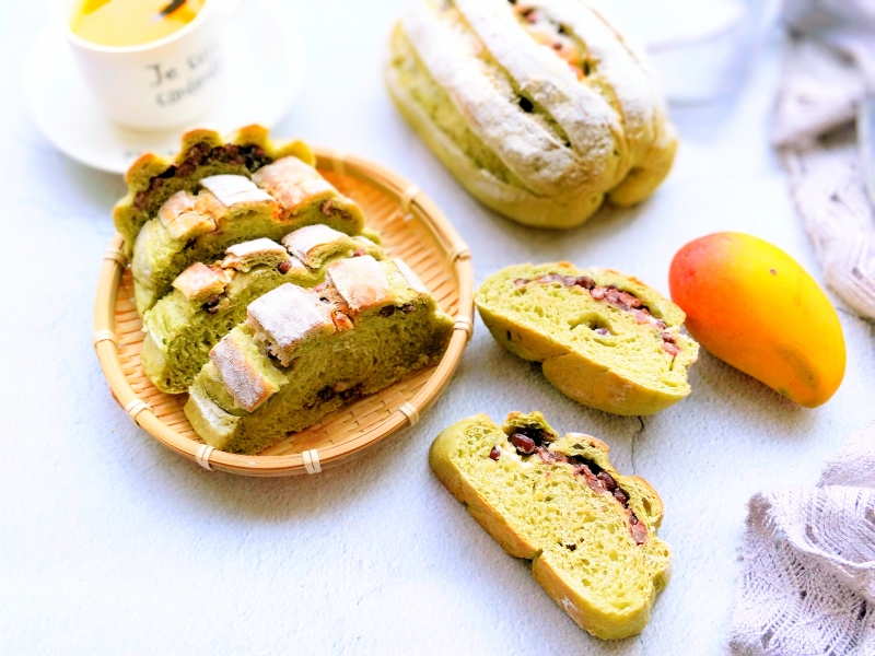 长帝炫彩烤箱CRTF32WBL试用报告—抹茶红豆牛奶哈斯