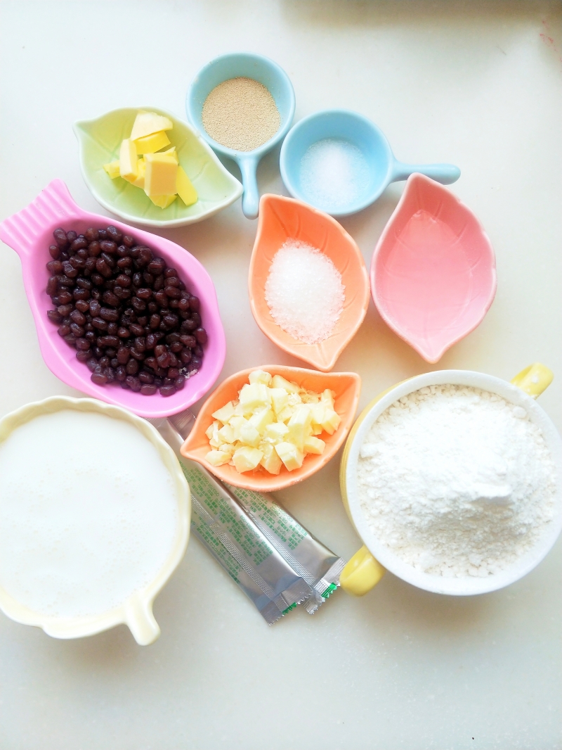 长帝炫彩烤箱CRTF32WBL试用报告—抹茶红豆牛奶哈斯