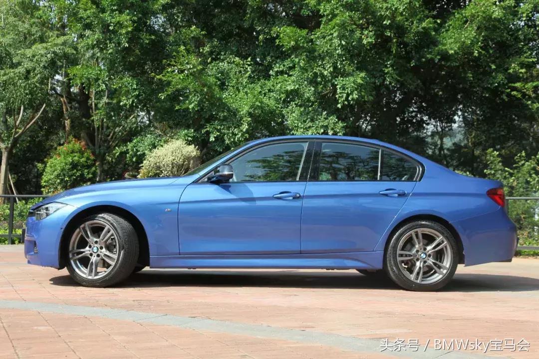 2020款宝马330i曜夜版百公里实测,2020款宝马330im曜夜版落地价
