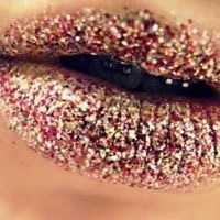 炫酷红色非主流头像,那些年我用过的非主流头像