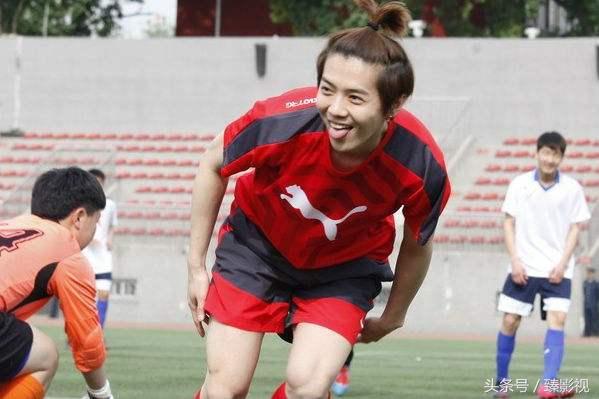 鹿晗最新一期综艺足球,鹿晗跨界电竞完整版