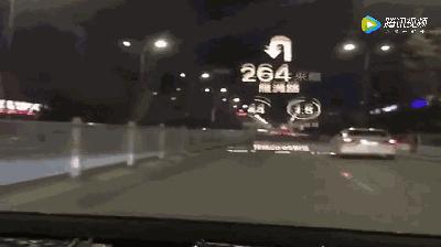 导航地图投影到汽车挡风玻璃,怎么把手机地图投影到车载导航上